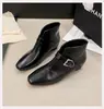 Botas Femininas com Aumento de Altura de 5cm Salto Anabela Estilo Britânico Botas Curtas e Botas de Cano Curto 2026 Outono/Inverno Novas Botas da Moda Versáteis e Tendência