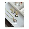 Diseño Original al por Mayor Francés Retro Nácar Natural Circonita Negro Lujo Ligero Nicho Gama Alta Collar para Clavícula para Mujer