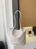 Bolsas de Palha para Férias de Lazer Transfronteiriças Femininas 2026 Novo Estilo Tendência Simples Moda Bolsa de Ombro Única Bolsa Tote de Grande Capacidade