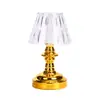 Lámpara de mesa pequeña de estilo europeo con pantalla de cristal en forma de diamante, luz ambiental de mesita de noche, adorno decorativo de escritorio, recuerdo, regalo de cumpleaños