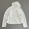 Camiseta com Capuz e Mangas Longas de Algodão com Toque de Cânhamo para Mulheres Primavera e Outono Nova Solta Casual Decote V Versátil com Cordão para Afinar e Rejuvenescer