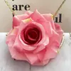 Nuevo producto transfronterizo: flores de rosa artificiales para arreglos de boda, decoraciones de pasillo, decoraciones de recepción de hotel y capullos de flor para decoración de pared