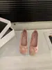 Zapatos Planos Rojos de Satén con Aumento Interior para Mujer 2025 Verano Estilo Francés con Lazo de Falda Zapatos de Ballet para Fiesta
