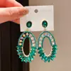 Brincos Ovais Cravejados de Diamante Estilo Vintage Prata Agulha Luxo Leve, Tarraxas de Moda Únicas, Design de Nicho, Brincos de Alta Qualidade para Mulheres
