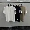 Alta calidad TB Principios de Primavera Nuevo Bordado Rojo Blanco Azul Serie de Cuatro Rayas Cuello Redondo Manga Corta Unisex