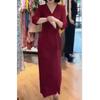 22658 Da Ai Mei Yi Yuan 2026 Nuevo Vestido de Cuello en V con Flores Tridimensionales y Pedrería Corte Entallado de Longitud Media para Mujer