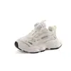 Zapatos de Padre Super Suaves Elegantes de Moda para Niñas 2026 Nuevo Primavera Ligeros Malla Transpirable Estilo Campus Zapatos Deportivos Tendencia