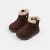 Botas de Nieve Cálidas de Peluche para Niños 2026 Nuevo Estilo de Invierno Niños y Niñas Suela Suave Versátiles Elegantes Botas Cortas Grandes de Algodón