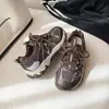 Antideslizantes Versátiles con Cordones para Mujer Senderismo al Aire Libre Pedrería Suela Suave de Malla Transpirable de Moda Suela Gruesa 2026 Cómodos Zapatos de Papá