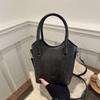 Bolsas Vintage Modernas Transfronteiriças para Mulheres, Populares Este Ano, Versáteis para a Primavera, Novos Modelos 2026, Bolsas Transversais, Bolsas Saco, Atacado