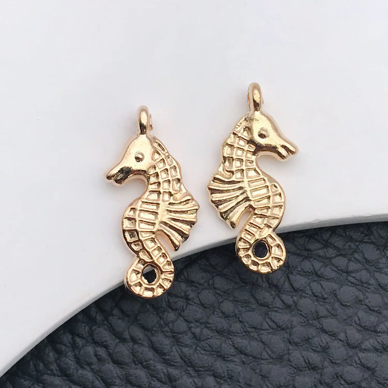 18255-kc金锌合金海洋海马11x23mm-1.3g