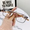 Gafas de lectura de moda deportiva para hombre ultraligeras de alta definición anti-luz azul cómodas antideslizantes las gafas de lectura no se pueden caer personas de mediana edad y mayores