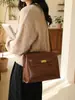 Bolso de Hombro para Viajes de Negocios de Gran Capacidad con Textura Retro para Mujer 2025 Nuevo Maletín Sencillo Bolso Versátil de Hombro Platino