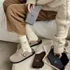 Meias Simples Bordadas com Rosto Sorridente Sem Costura Estilo Coreano Youjiaxiu para Mulheres Meias Esportivas Outono e Inverno Meias Quentes de Lã até o Meio da Panturrilha