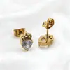 Exquisitos Pendientes de Circonita Brillante en Forma de Corazón para Mujer, Acero de Titanio de Lujo Ligero y Gama Alta Pendientes de Corona Dorada con Forma de Corazón y Diamantes