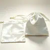 Bolsas de satén con cordón al por mayor, antifaces de seda, bolsas para empaque de lencería, bolsas de almacenamiento con cordón a prueba de polvo para pelucas de seda sintética