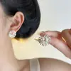 Brincos de Pérola Fogos de Artifício Exquisitos Japoneses e Coreanos para Mulheres, Brincos de Design Personalizado de Luxo Leve de Nicho, Acessórios de Orelha Modernos e Versáteis