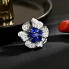 Broche Magnético Pequeno de Orquídea Europeu e Americano Mais Vendido com Acabamento de Luxo, Alfinete Magnético Versátil de Nicho para Vestidos de Noite e Lapelas de Terno