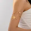 Brazalete abierto de doble capa estilo retro europeo y americano del dios del sol, brazalete de brazo de girasol chapado en oro, joyería de brazo personalizada, venta al por mayor transfronteriza