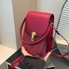 Bolso para teléfono móvil portátil personalizado de estilo francés simple extranjero popular de este año, bandolera de alta gama para通勤 que combina con todo