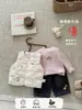 Chaleco de plumón para bebé 2026 nuevo y elegante modelo de otoño e invierno para niños y niñas, chaqueta interior de bebé hecha de plumón de pato blanco