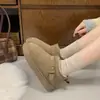 Sandálias Birkenstock de sola grossa para mulheres, botas de neve felpudas, sapatos tipo pão de cano curto, sapatos casuais de algodão, novos sapatos de algodão quentes de inverno 2026