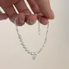 Pulseira Irregular de Zircônia Prateada com Diamante Cintilante e Pérola para Mulheres, Pulseira Exquisita de Luxo Leve de Nicho para Estudantes