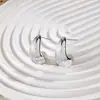 Pendientes de Botón Geométricos Personalizados Ins Transfronterizos Europeos y Americanos Hebilla de Oreja Martillada de la Corte Francesa Pendientes Irregulares Retorcidos