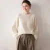 Suéter novo de outono e inverno 100% caxemira pura, macio e amigo da pele, com bolsos para mulheres, solto e casual, top simples com gola redonda