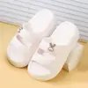 Zapatillas Gruesas de EVA de Venta Caliente Verano Casual Aumentan la Altura Antideslizantes Nuevas Cómodas para el Hogar Baño Interior Uso Exterior