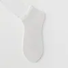 Calcetines Finos de Seda para Mujer de Verano, Calcetines Cortos Transpirables y Absorbentes de Sudor, Color Sólido, Antibacterianos, Desodorantes, Calcetines Casuales Sin Costuras al por Mayor
