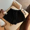 Pantalones Casuales de Lana de Cordero con Cintura Suelta para Mujer Invierno Estilo Coreano Pantalones de Bota Gruesos de Felpa Pantalones Cortos de Pierna Ancha Gris Pantalones Cortos Calientes