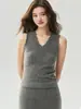 Estilo elegante e refinado~Suéter de tricô 100% cashmere puro Cony para mulheres, com acabamento em renda ondulada, decote em V e design de colete em camadas