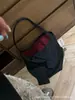 Bolsa de Hombro de Nylon Relajante Roja para Mujer Moda Viajera Ligera Gran Capacidad Tipo Cubo