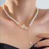 Colar de pérolas naturais de água doce feminino, colar de corrente de clavícula de pérolas de água doce de borboleta de luxo leve e retrô francês de alta qualidade