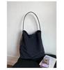 2026 Nuevo Estilo Casual Ligero Estilo Perezoso Bolso de Viaje de Larga Capacidad Bolso de Hombro de Moda Bolso Tote de Lona de Nylon para Mujer