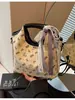 Las Bolsas Pequeñas Populares de Este Año para Mujer en Verano son Versátiles Bolsos Cruzados de Moda Nueva 2025, Bolsos de Cubo de Mano Casuales Simples