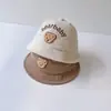 Chapéu de bebê outono chapéu de pescador fofo super fofo urso bebê primavera e outono veludo cotelê masculino e feminino chapéu de bacia de bebê inverno