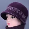 Chapéu de Inverno Feminino 2026 Novo Estilo Chapéu Balde de Proteção contra Frio Chapéu Quente de Mãe Meia-idade e Idosos Chapéu de Lã Tricotado Espessado com Veludo