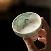 Dinastía Tang y Song Blanco Nieve Mate Pintado a Mano Sombra de Carpa Azul Cerámica Taza de Té de Pie Alto Taza Maestra Juego de Té Kung Fu Taza de Degustación