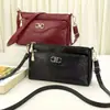 Nuevo 2024 Bolso Bandolera para Mujer Bolso para Mamá de Mediana Edad Múltiples Capas Running Jianghu Hombro Gran Capacidad Bolso de Moda