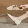 Zapatos de Mujer Mary Jane Jingang Yy38006 con Plataforma Interior 2025 Nuevos Primavera y Otoño Punta Cuadrada Pequeña Boca Baja Suela Gruesa