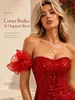 Vestido de fiesta mini ajustado de lentejuelas rojas estilo europeo y americano, diseño de un solo hombro con mangas volantes, un vestido sexy y elegante para eventos nocturnos