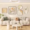 Estilo Crema Nórdico Sala de Estar Pintura Decorativa Fondo de Sofá Pared Pintura Colgante de Alto Nivel Mural Combinado de Plantas Verdes Modernas y Frescas