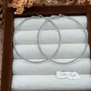 Pendientes de Aro Lisos Minimalistas de Textura Metálica Estilo Coreano para Uso Diario, Pendientes de Aro Metálicos Básicos Versátiles