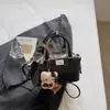 Bolso pequeño de alta calidad y elegante para mujer, nueva colección otoño 2026, gran capacidad, bolso de hombro versátil, bolso retro para el día a día
