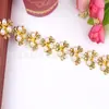 Guangzhou Nuevo Al por Mayor Premium Cadena de Perlas y Diamantes Accesorios para Ropa Componentes de Cadena de Circonita Cadena de Perlas Chapada en Oro con Pedrería