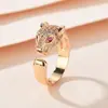 Anillo de Lujo Ligero de Moda Coreana Tendencia en Tiktok con Microincrustaciones de Diamante y Madreperla para Mujer con Acabado de Alta Gama Que No Se Desvanece