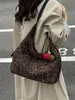 Bolso de axila de leopardo de gran capacidad para mujer, nuevo bolso de hombro de moda 2025, bolso tote casual retro simple para el día a día