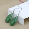 Brincos de Gota d'Água Cor de Jade, Simples e Elegantes, Modernos e Versáteis, Brincos Anticair, Estilo Chinês, Design Longo com Franjas para Mães